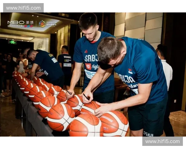 动态瞬间与力量之美 体育摄影艺术探索与创作技巧